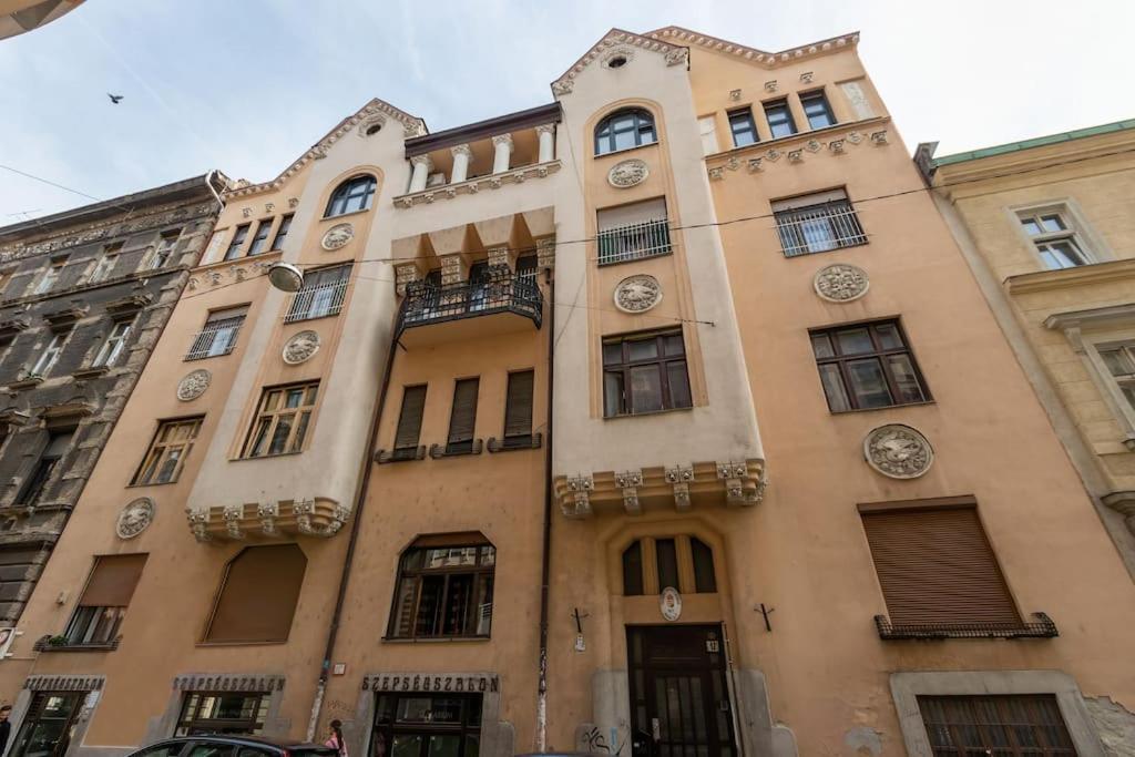 Art Nouveau Apartment Βουδαπέστη Εξωτερικό φωτογραφία
