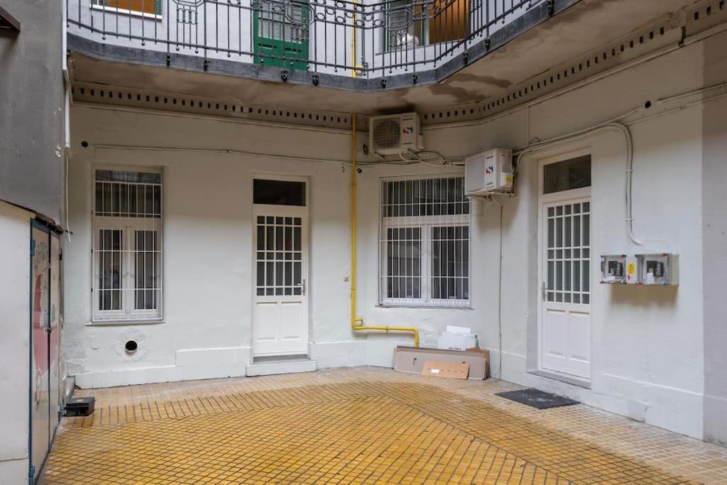 Art Nouveau Apartment Βουδαπέστη Εξωτερικό φωτογραφία